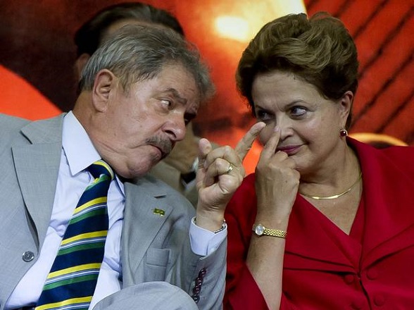 * Doleiro diz que Dilma e Lula sabiam do esquema na Petrobras.