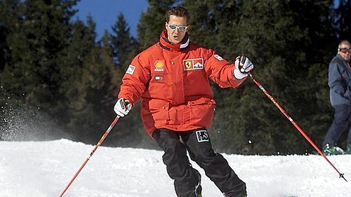 * Schumacher está com menos de 45 quilos e consciência limitada, diz jornal.