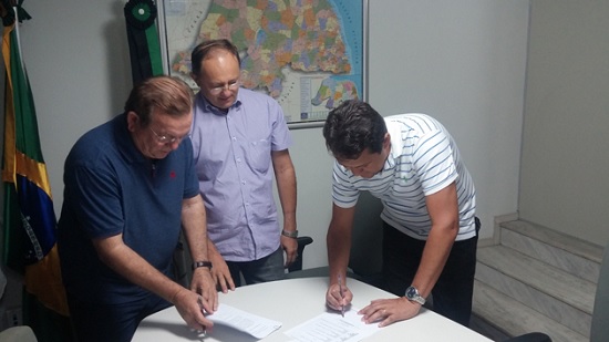 * Benes Leocádio e Jaime Calado registram chapa que disputará reeleição na FEMURN.