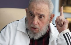 * Fidel Castro: Não confio nos EUA.