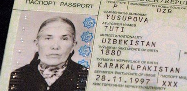 imagem-do-passaporte-de-tuti-yusupova-134-declarada-a-mulher-mais-velha-do-mundo-1421698942731_615x300