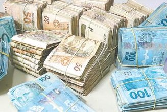 * Repatriação: Prefeitura de Caraúbas deverá receber R$ 900 mil reais.