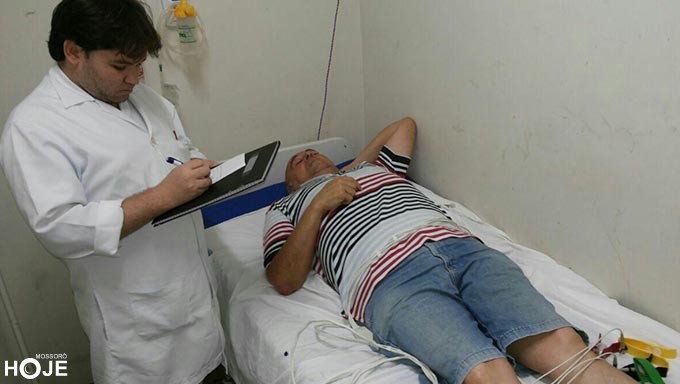 * Ex-prefeito de Umarizal preso sente dores no peito e é hospitalizado em Apodi.