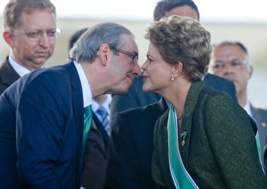 * Cunha vai ‘partir pra cima’ e vira ameaça a Dilma.