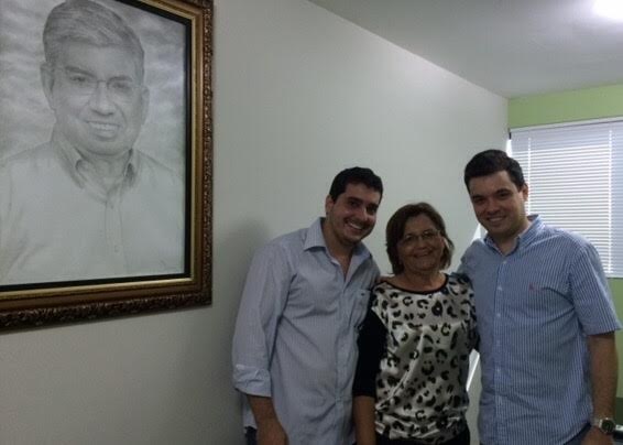 * E Ademar nada: Deputado Walter Alves se reúne com ex-prefeita Goreti Silveira.