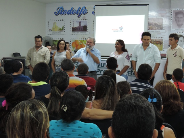 Encontro-da-Juventude-em-Rodolfo-Fernandes