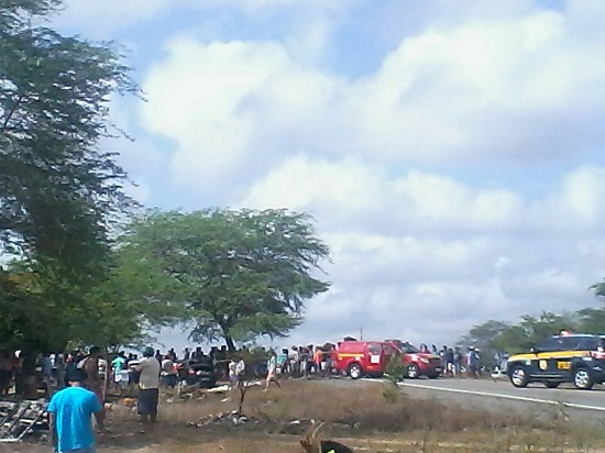 * Tragédia: Seis pessoas morrem em acidente próximo a Tangará.