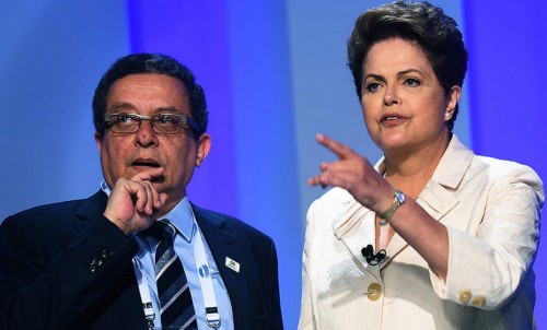 * Dilma é atingida em cheio com prisão de João Santana.