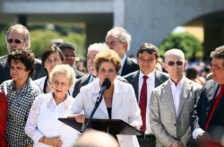 dilma e povo