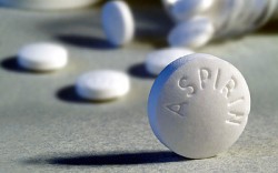 * Tomar aspirina a cada três dias reduz risco de infarto, aponta pesquisa.