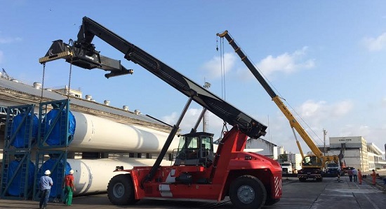 Resultado de imagem para ‪Porto de Natal recebe novos equipamentos eólicos‏‬‎
