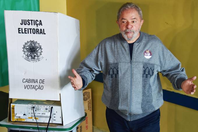 * Nossa: Lula decide não votar no segundo turno.