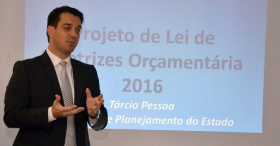 * Na Paraíba, Estado garante que não haverá atraso de salário nem de 2ª parcela do 13º de servidores.