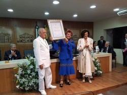 zeneide_titulo