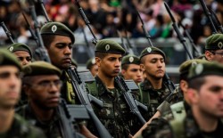 militares
