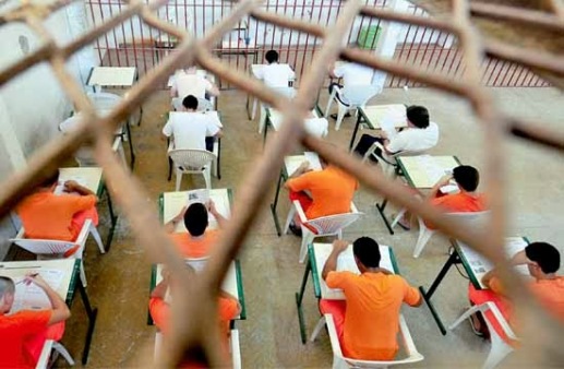 * Enem: Mais de 54 mil pessoas farão o exame em unidades prisionais.
