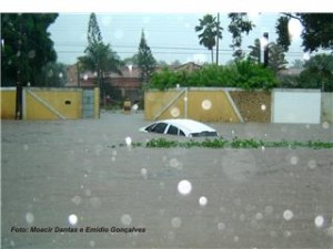 As imagens das enchentes em Natal