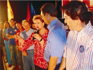 wilma-com-rosas-em-acari-um