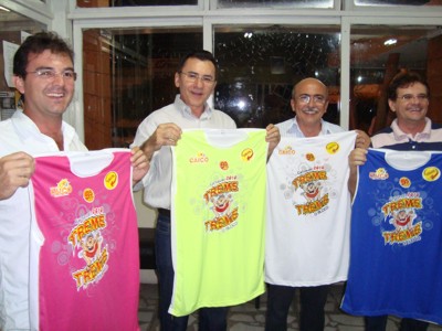 treme-treme Bloco Treme-Treme apresenta camisetas para o carnaval de Caicó