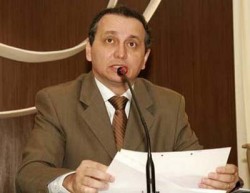 AntonioJacome Deputado afirma que há âinterferências externasâ na Assembleia