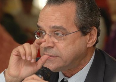 henrique chupando dedo Robinson Faria deixa Henrique Alves chupando o dedo e elege novo presidente do PP no Estado