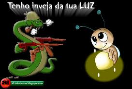 A serpente e o vaga-lume: não suporto ver você brilhar