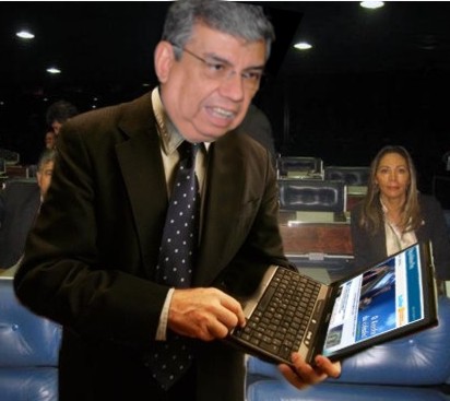 garibaldi computador Garibaldi Alves lê o Blog do Xerife no plenário do Senado