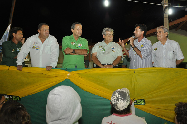 20100914___ Garibaldi e Henrique encontram lideranças em Acari e Parelhas