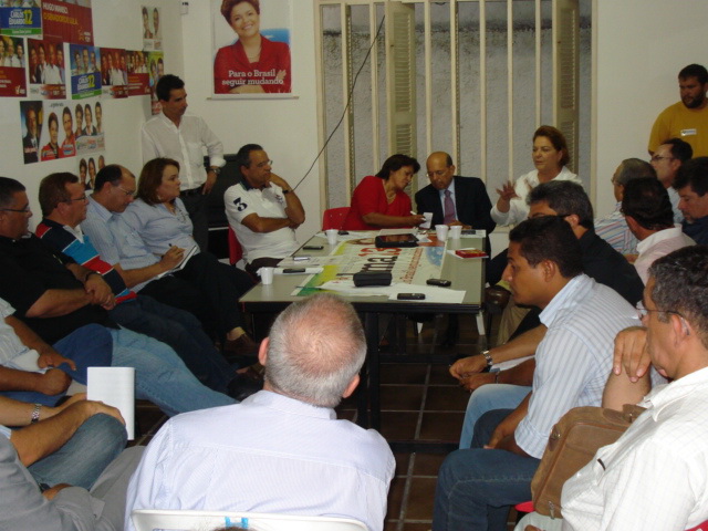 Em Natal,.. Em Natal, Comitê Suprapartidário Dilma Presidente se reúne
