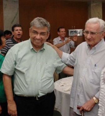 Garibaldi pai filho Estadão destaca Garibaldi Pai e Filho no Senado