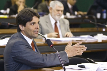 Felipe Maia Ã© titular da ComissÃ£o de ConstituiÃ§Ã£o e JustiÃ§a da CÃ¢mara