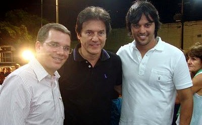 Ivan, Robinson e FÃ¡bio: separados por um partido polÃ­tico(PP)?