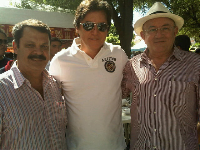 IMG00090-20110728-1337