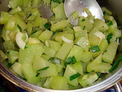 chuchu refogado Potencial nutricional do chuchu merece prestÃgio na mesa