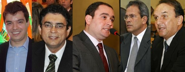 deputados PMDB 2 Deputados do PMDB aguardam orientação de Henrique