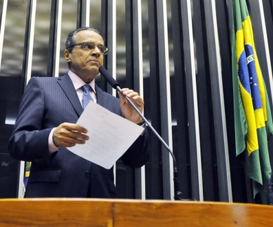 henrique tribuna 2 Henrique aderiu ao governo de Rosalba sem combinar com os seus aliados