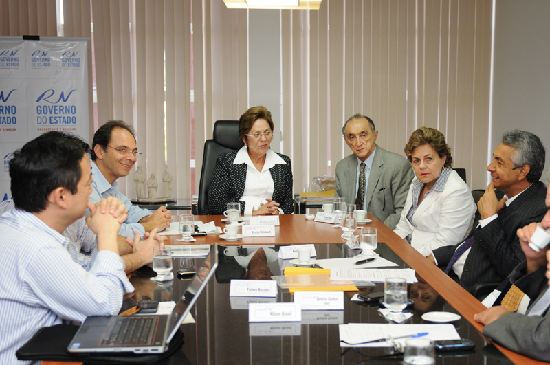 _Governadora-5 Governo renova incentivos para a indústria têxtil