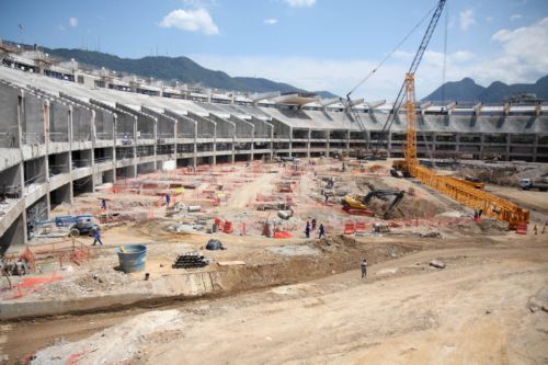 maracana no chao Maracanã também no chão
