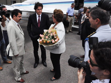 Robinson Faria e Ricardo Motta recebem a Rosa com Rosas