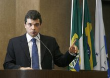 Projeto do deputado Walter Alves beneficia consumidor