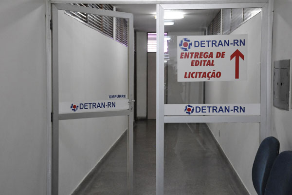MP investiga setor de licitaÃ§Ã£o do Detran