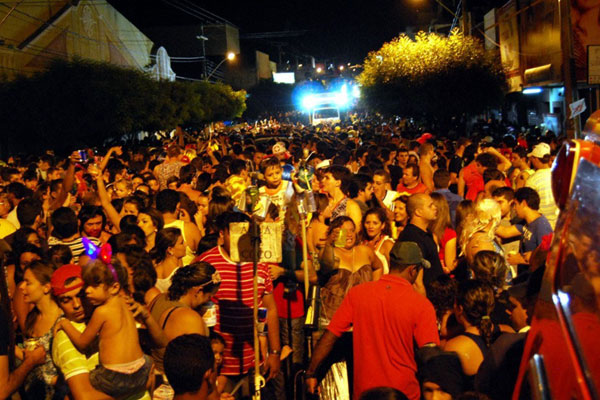 90808 Em Caicó, festa ainda não acabou