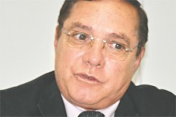Enildo Alves: 
