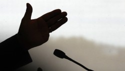 Lula exige do PT que faÃ§a da âVejaâ alvo na CPI