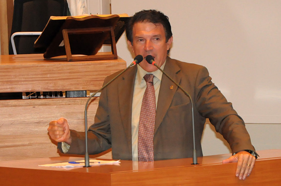 agaciel tribuna hoje Deputado Distrital Agaciel Maia nega em nota envolvimento com esquema de Cachoeira