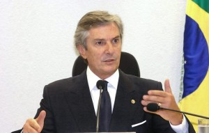 Collor cobra de volta mandato presidencial cassado