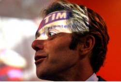 luciani Presidente da TIM Brasil renuncia ao cargo