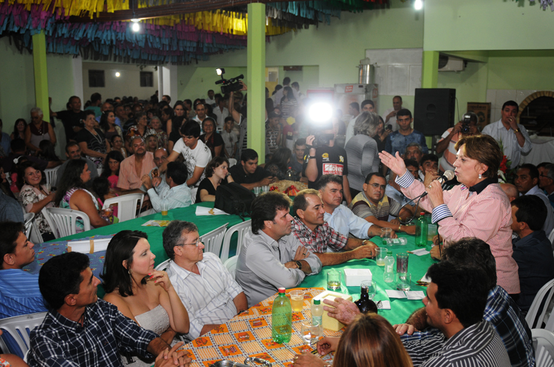 rosa san Rosalba prestigia festejos juninos em Santana do Seridó