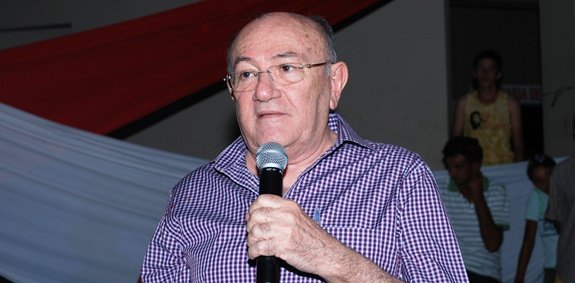 Ouro Branco nÃ£o merece uma Micarla de Souza, diz Vivaldo Costa
