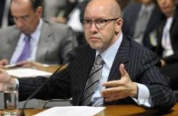 demostenes MP Ministério Público de Goiás afasta Demóstenes